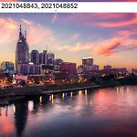 King & Queen 2 Homes - 24 Beds City Views