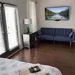 Gorgeous Nashville Home - 1 Mile To Honky Tonks