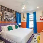 Giddy Up On Music Row W Hot Tub 15Mi To Bway