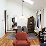 Chic Music City Retreat & Studio
