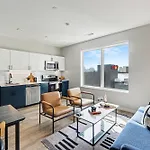 Pianissimo-2 Units-Rooftop Pool-Gym-On Music Row