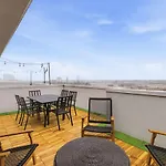 Penthouse River View Condo With Patio And Parking Near Downtown