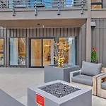 Holiday home Hyve - Southern Comfort - Walk To Broadway *