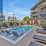Hyve-the Cosmo-walk To Broadway Nashville