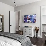 Edgehill Duo - 2 Townhomes - Mins Vanderbilt Holiday home Nashville