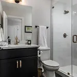 Edgehill Duo - 2 Townhomes - Mins Vanderbilt Holiday home