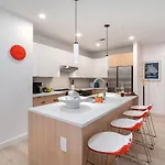 Holiday home Hyve-retro Modern-full Gym-walk To Broadway Nashville