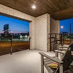 Downtown Dolly - Heart Of Gulch - Rooftop Hot Tub Holiday home Nashville