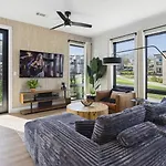 Cowboy - Odyssey - Heart Of Midtown Holiday home *