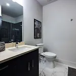 Holiday home Modern Muse-odyssey-full Gym-heart Of Midtown *