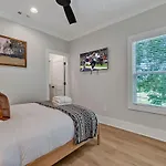 Bass - Private Rooftop - 8 Mins To Broadway Nashville