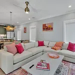Resonant - 2 Townhomes - 2 Private Rooftop Decks