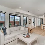 Hyve - Tropical Penthouse - Pool & Gym *