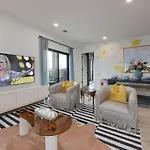 Hyve-the Dolly Parton Experience-private Balcony *