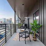 Holiday home Hyve-the Dolly Parton Experience-private Balcony Nashville