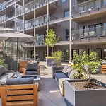 Hyve-the Dolly Parton Experience-private Balcony * Nashville
