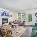 Holiday home Heights-sleeps 12-in Cumberland Heights Nashville