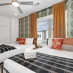 Urban Spur-3 Bedroom Townhome-6 Min Nissan Stadium Holiday home Nashville