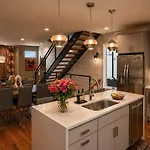 Holiday home Structure At 8th Argyle Elite Nash Vacation Spot