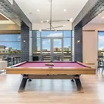 Holiday home Harmony Outpost-pool & Gym-4 Mins To Broadway Nashville