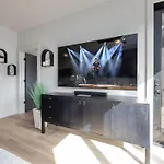Reverb - Odyssey - Pool & Gym - Heart Of Midtown