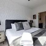 Reverb - Odyssey - Pool & Gym - Heart Of Midtown Holiday home Nashville