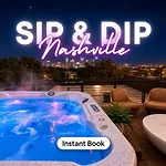 Holiday home Retreat With Hot Tub & Private Garage *
