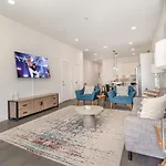 Hurst House - 4 Stylish Homes - Mins To Germantown Holiday home Nashville