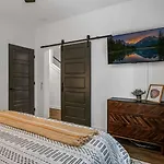 Holiday home Johnny And June House - Walk To Bars Quick Uber To Downtown Nashville