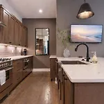 Two Side By Side Homes - Min To Vandy 3Min To Bars