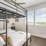 Holiday home Hurst House - 4 Stylish Homes - Mins To Germantown Nashville