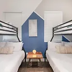 Hurst House - 4 Stylish Homes - Mins To Germantown