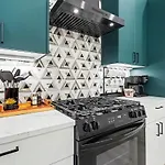 Holiday home Halo-rooftop Patio & Game Room-mins To Broadway Nashville