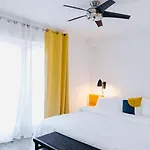 The Vinyl At Music Row - 1 Bedroom *