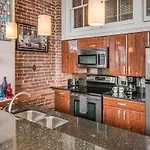 Rockin\' River Loft - Downtown