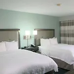 Hampton & Nashville-airport Hotel
