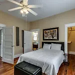 12 South House With Classic Charms Home