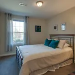 Wooded Nashville Duplex Townhouse