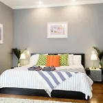 4 Bedroom House In South 11Th Street