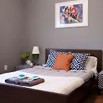 9 Bedroom House In South 11Th Street