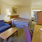 Americas Value Near Downtown 2*