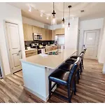 Two Bedrrom Midtown Apartment With Rooftop Pool - Mt03