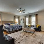 Brick Nashville Condo Home