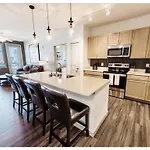 Luxury 2 Bedroom Apt In Downtown Nashville Near Music Row - Mt10