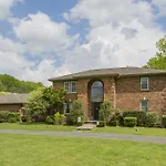 Apartment Brenda Lee History 2br Pool Hot Tub *