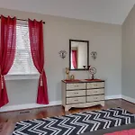 Arts And Crafts Home With Nashville Style