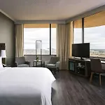 Sonesta Airport Hotel
