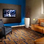 Courtyard By Marriott Airport 3*