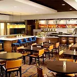 Hotel Courtyard By Marriott Airport Nashville