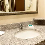 Hotel Drury & Airport Nashville